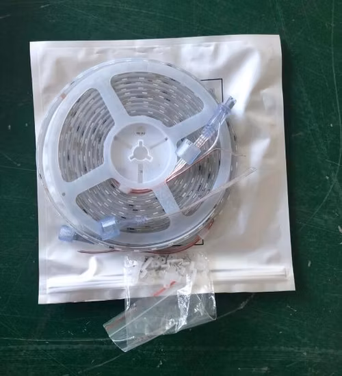 Striscia LED di controllo impermeabile IP68 RGBW 24V DMX 4G/Bluetooth